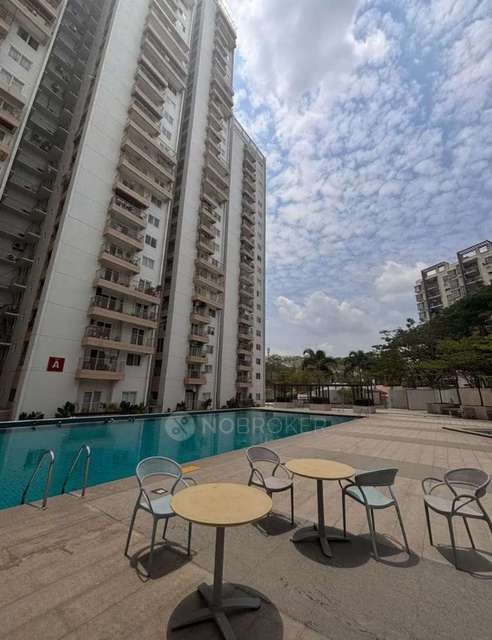 Shared Room for Male In 3 BHK  In Indis One City, Kukutpally In Kukutpally