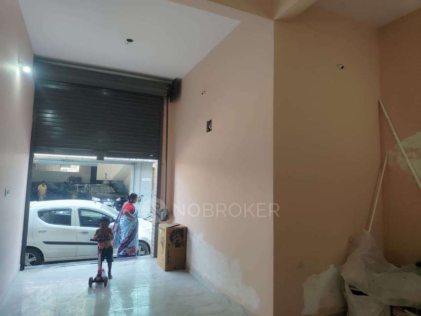 Shop in Adugodi, Bangalore for Rent 