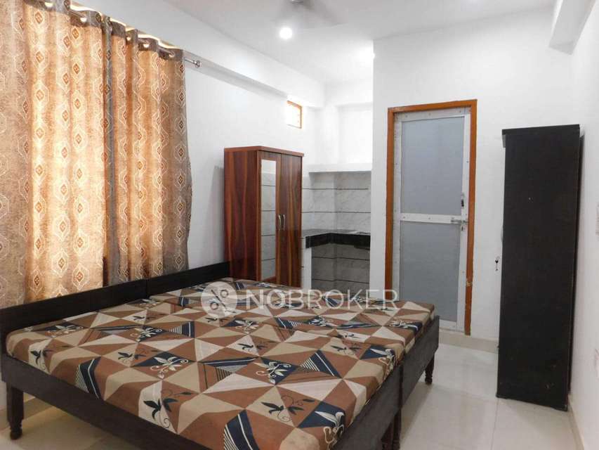 PG for Boys in Sector 104