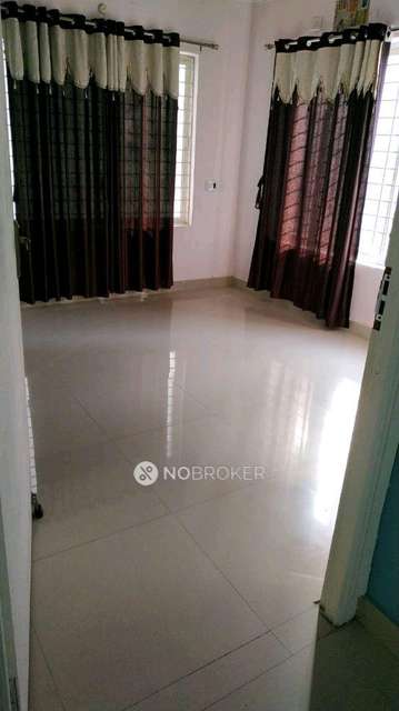 2 BHK Flat In Royal Icon For Sale  In Manikonda