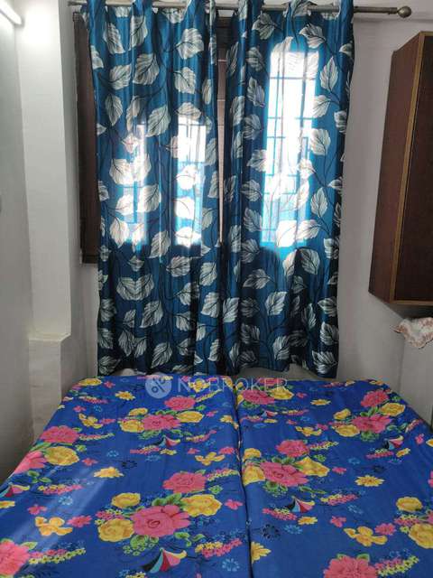 PG for Girls in Sector 27