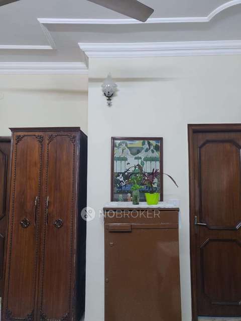 PG for Girls in Sector 27