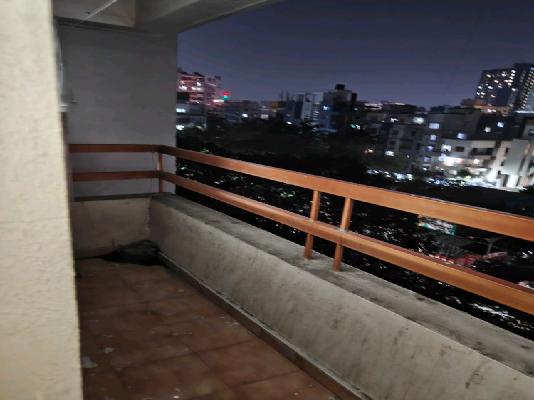 Single Room for Male In 3 BHK  In Omega Paradise In Datta Mandir Rd, Near Pdcc Bank, Shankar Kalat Nagar, Wakad, Pune, Pimpri-chinchwad, Maharashtra 411057, India