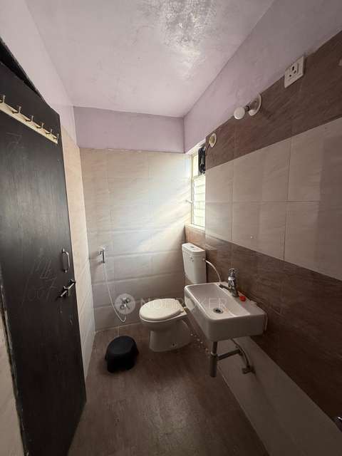 2 BHK Flat In Daffodils Avenue For Sale  In Somatane