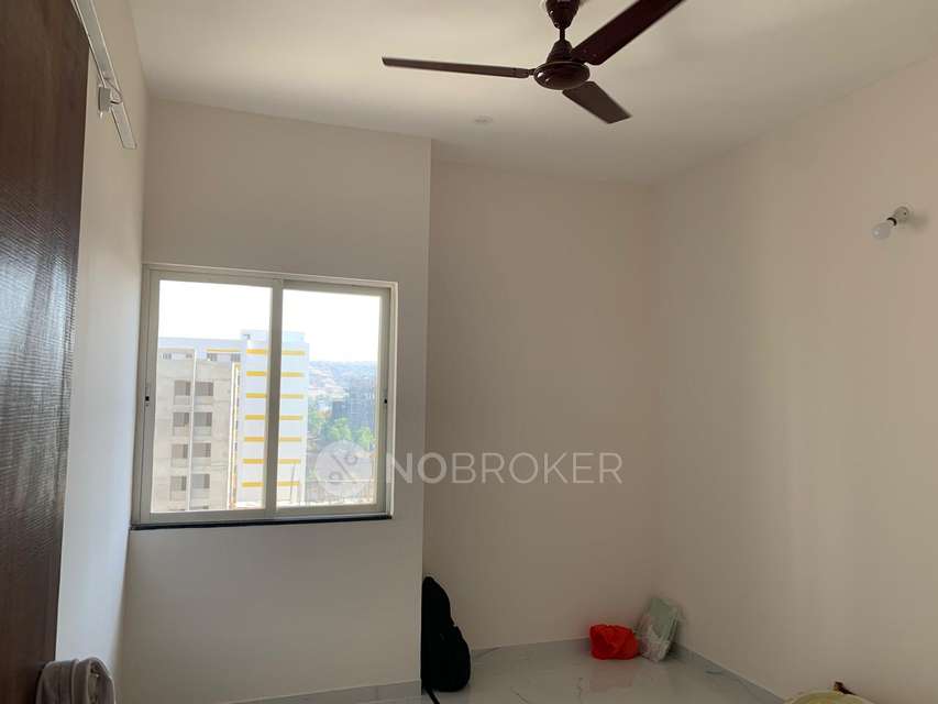 2 BHK Flat In Vtp Purvanchal For Sale  In Wagholi