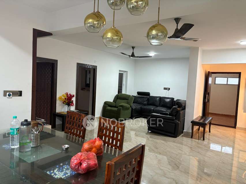 3 BHK Flat In Rmv Clusters Phase 2, Devinagar For Sale  In Devinagar