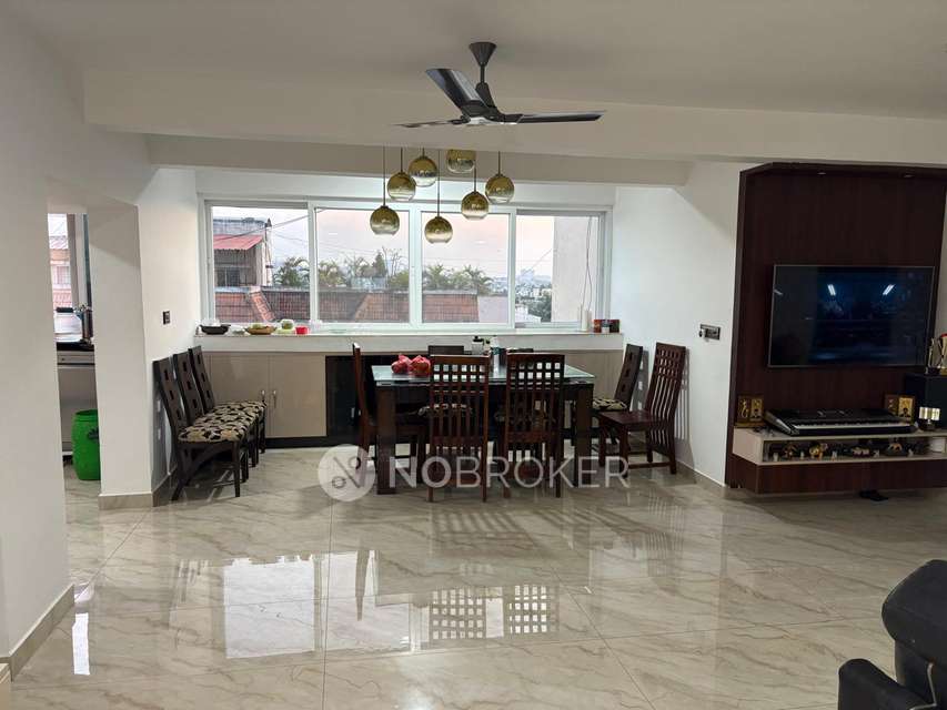 3 BHK Flat In Rmv Clusters Phase 2, Devinagar For Sale  In Devinagar