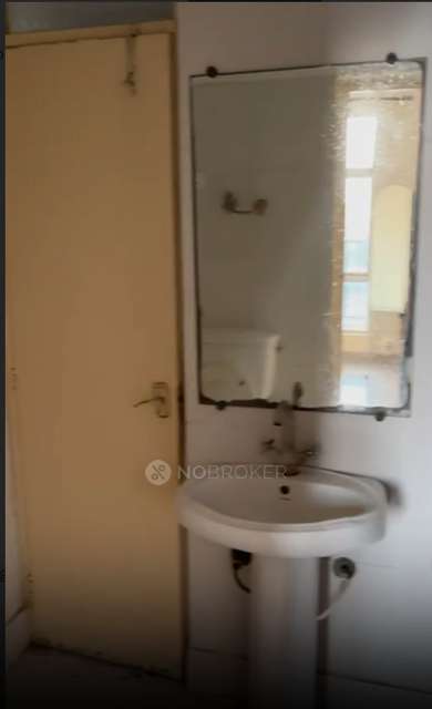 2 BHK Flat In Gaur Valerio, Indirapuram For Sale  In Indirapuram