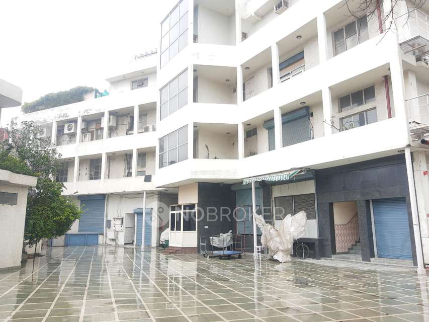 Godown/Warehouse in Okhla Industrial Estate, Delhi for Rent 