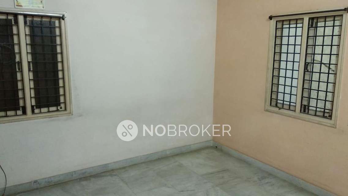 2 BHK Flat In Mythri Lake Front Apartment For Sale  In Pragathi Nagar