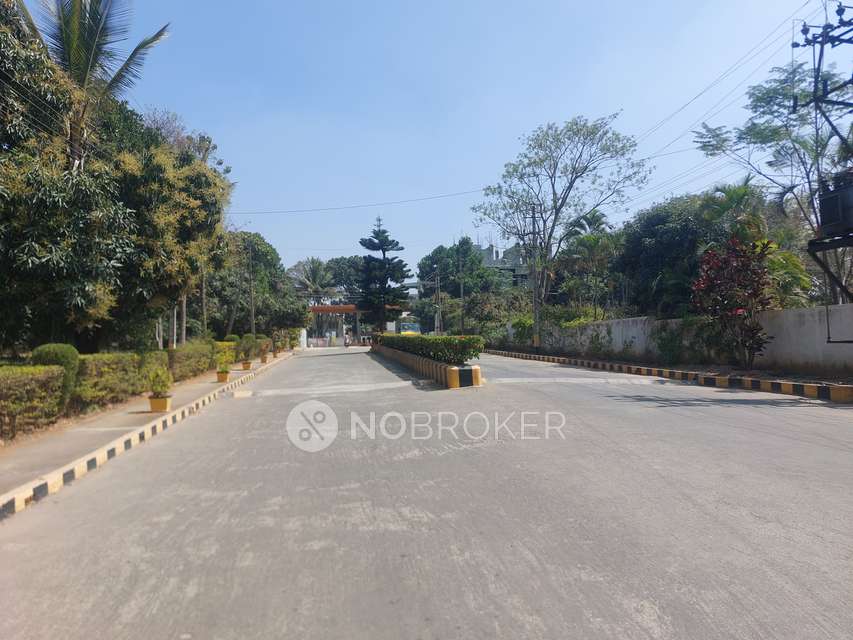 Plot For Sale  In Spring Woods In Begihalli
