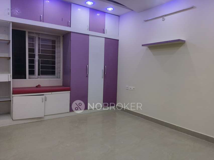 2 BHK Flat In Rv Lakshmi Grande For Sale  In Kukatpally