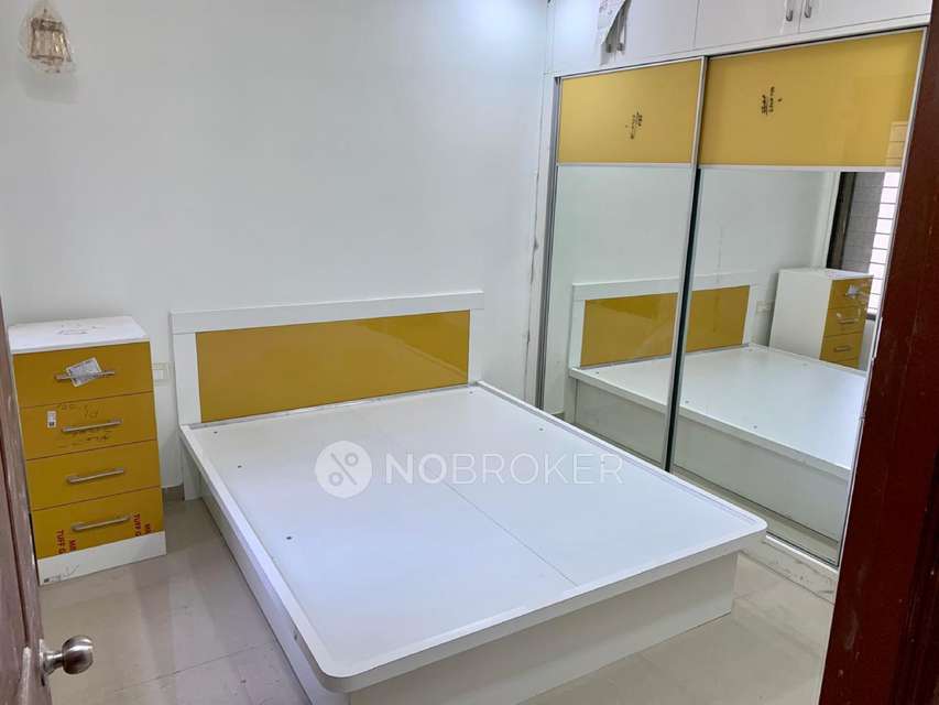 2 BHK Flat In Skyi Star Tower 3 For Sale  In Skyi Star Towers, Pune