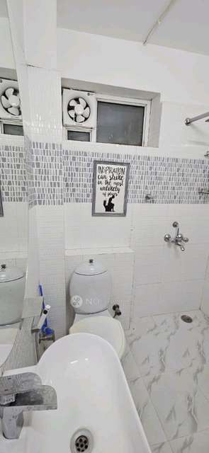 PG for Girls in 1570, Housing Board Colony, Sector 31, Gurugram, Haryana 122001, India