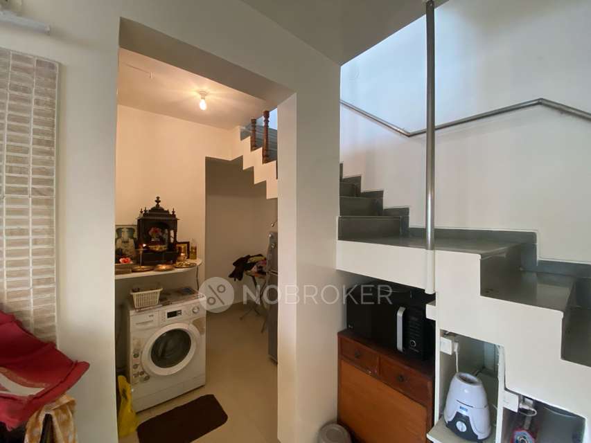 3 BHK Flat In Anand Apartment, Kothrud for Rent  In Lane Number 10