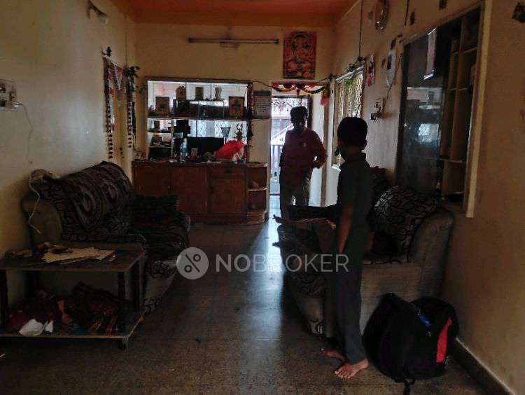 2 BHK House for Rent  In Shiva Krupa, 392, 4th Cross Rd, Mysore Bank Colony, Srinivasnagar, Banashankari, Bengaluru, Karnataka 560050, India