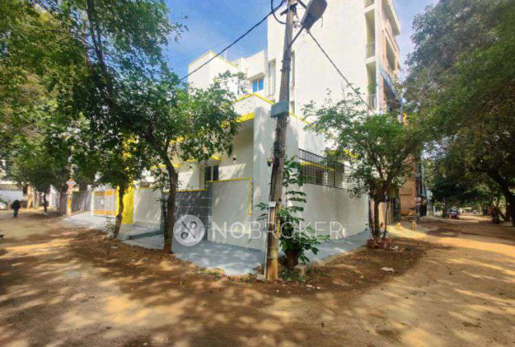 2 BHK Villa In Anam Enclave for Rent  In Thanisandra Main Road, Bangalore
