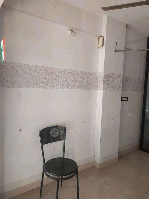 Shop in Navapada, Mumbai for sale 