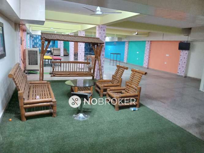 PG for Girls in Palam Vihar Extension