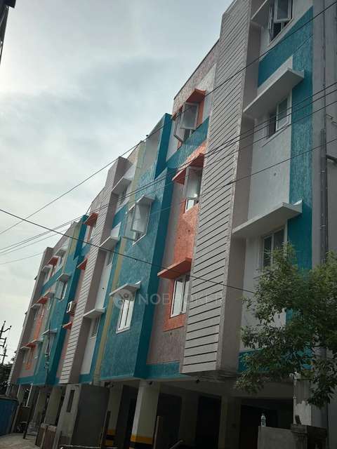 2 BHK Flat In A T H Grand For Sale  In Anakaputhur