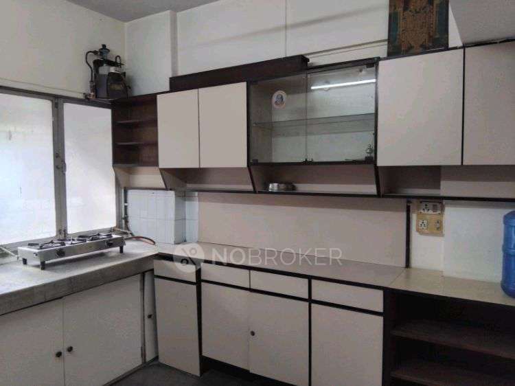 1 BHK Flat In Mahavir Umang Building for Rent  In Uthalsar