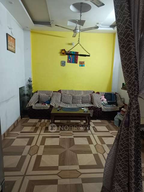3 BHK Flat In R.w.a. Nand Ram Park, Uttam Nagar For Sale  In Uttam Nagar