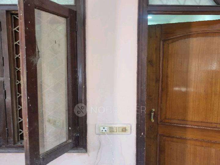 1 BHK House for Rent  In Gold Souk