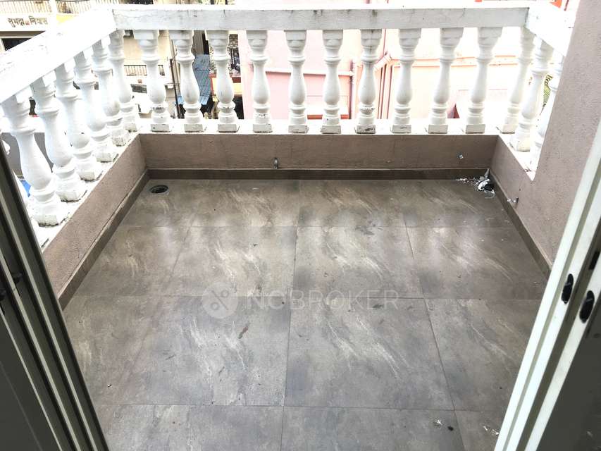 Single Room for Male In 2 BHK  In Oxy Bonita In Lohgaon