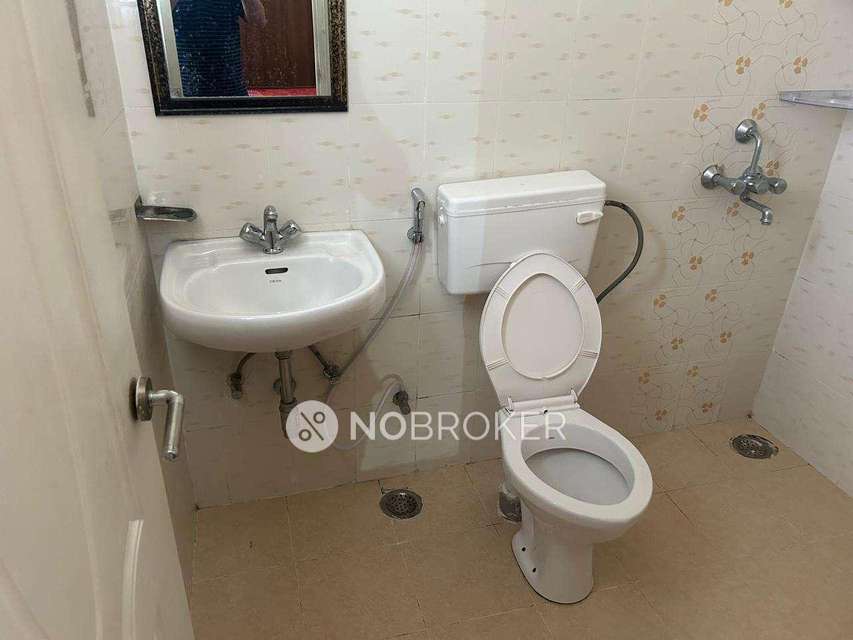 2 BHK Flat In Shree Vardhman Mantra For Sale  In Sector 67