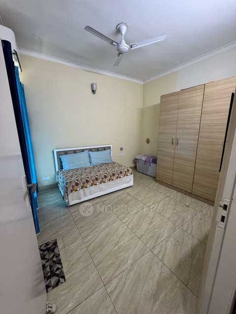 2 BHK Flat In 14th Avenue for Rent  In Greater Noida West