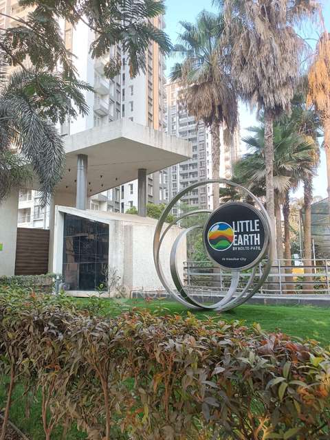 2 BHK Flat In Kolte Patil Little Earth for Rent  In Kiwale