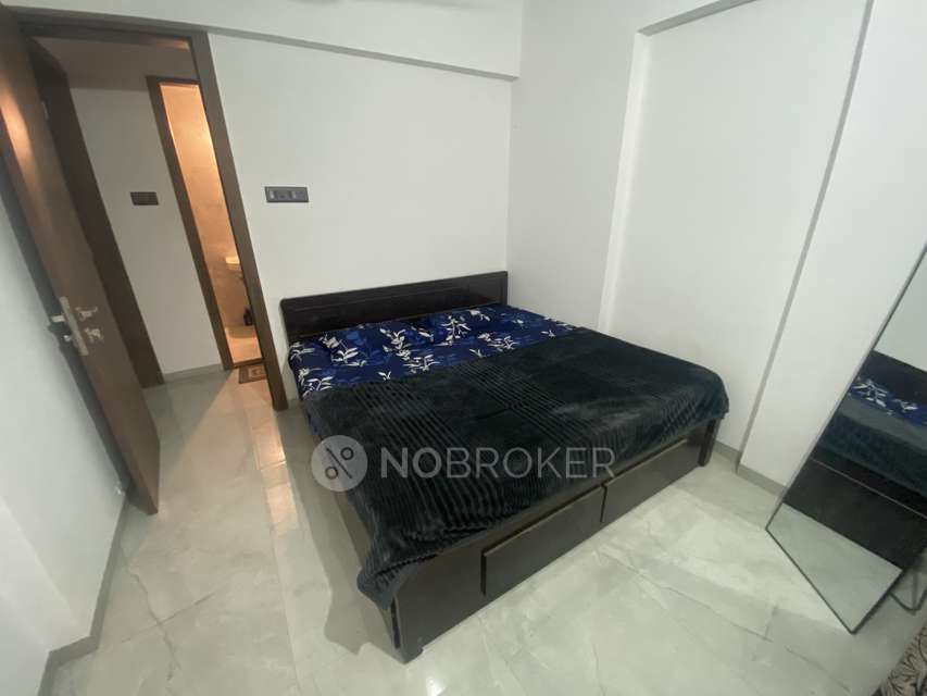 Single Room for Male In 2 BHK  In Mundhwa