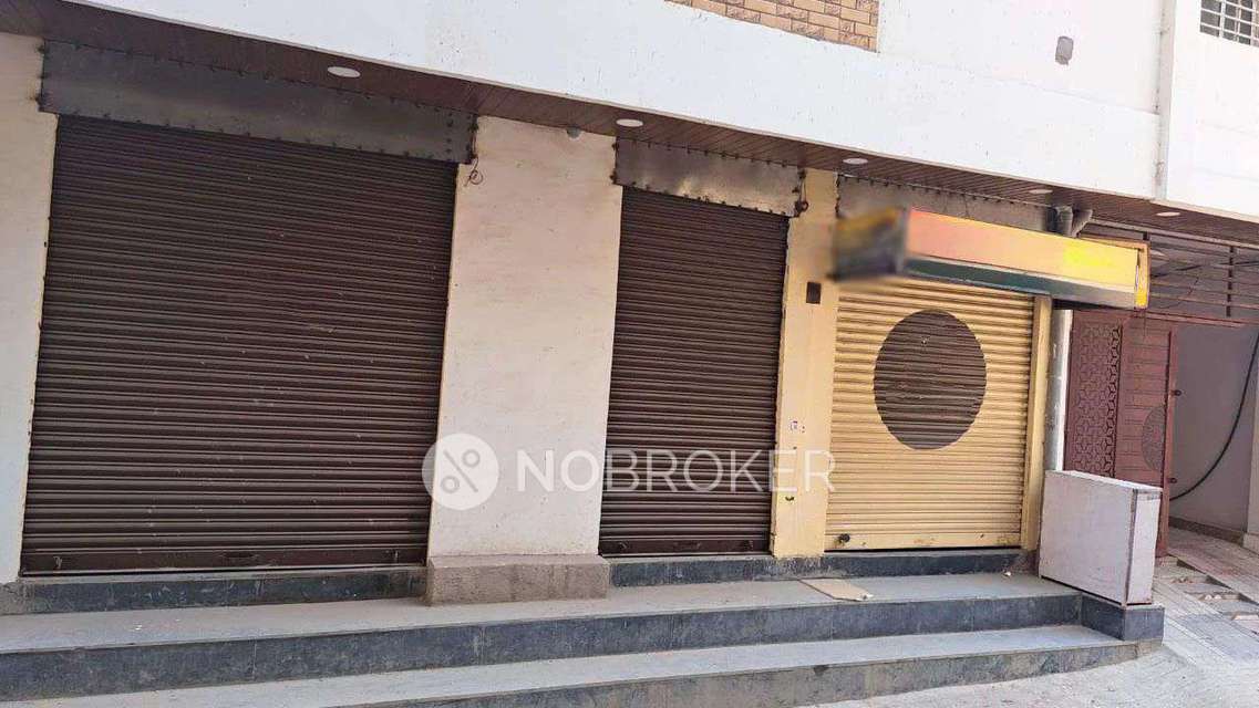 1 BHK Flat for Rent  In Shah Gunj