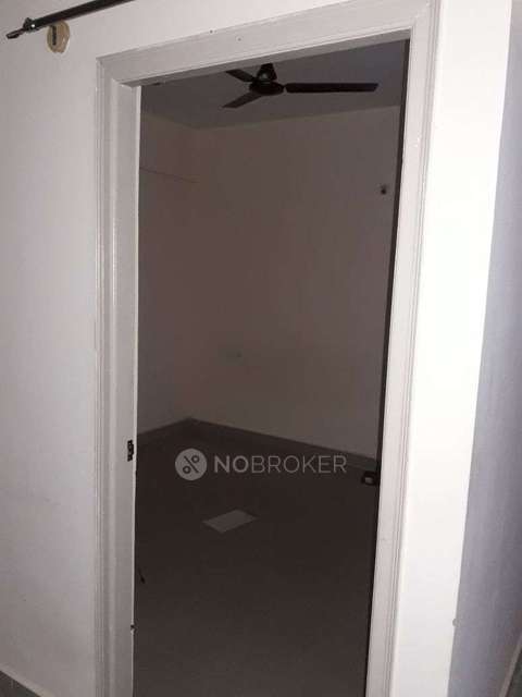 2 BHK Flat In Prabhavathi Paramount Block A, Electronic City For Sale  In Electronic City