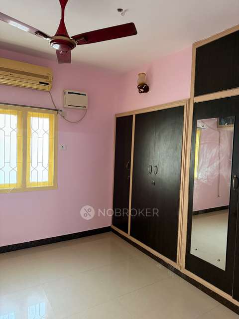 2 BHK Flat In Bayline Apartments for Rent  In Thiruvanmiyur