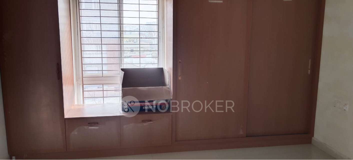 3 BHK Flat In Gk?s Park East End for Rent  In Kapra - Saket Road