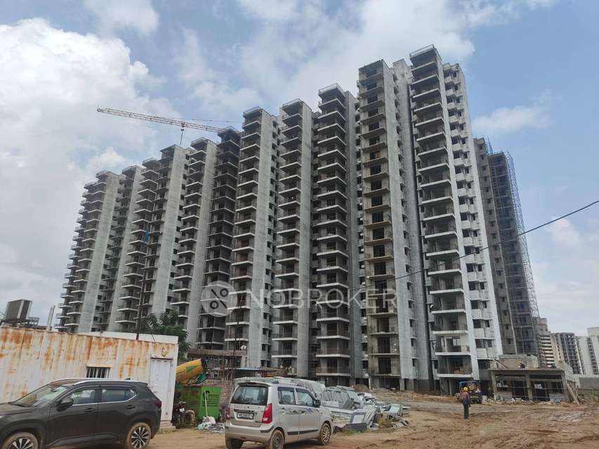 3 BHK Flat In Global Heights  For Sale  In Sector 89