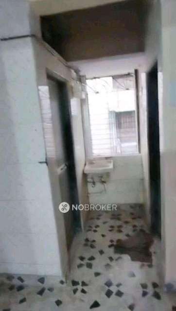 1 RK Flat In Navdit Society For Sale  In Thane East