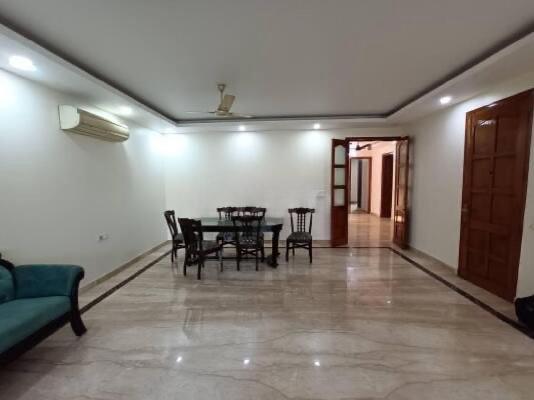 4 BHK Flat In Sb For Sale  In Janakpuri