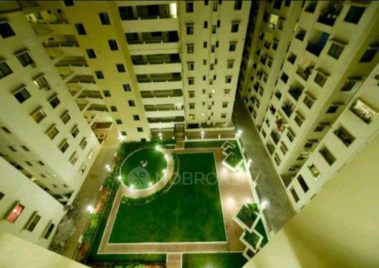 2 BHK Flat In  Splendour Apartments  for Rent  In Gajularamaram