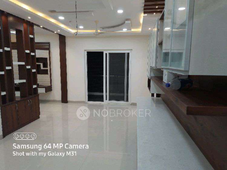 3 BHK Flat In Tnr Sulakshana for Rent  In Laxmi Narashima Puram Colony