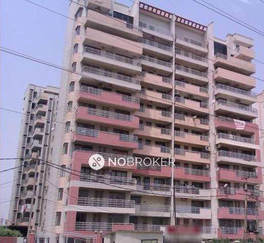 4 BHK Flat In Residency for Rent  In Sector 52
