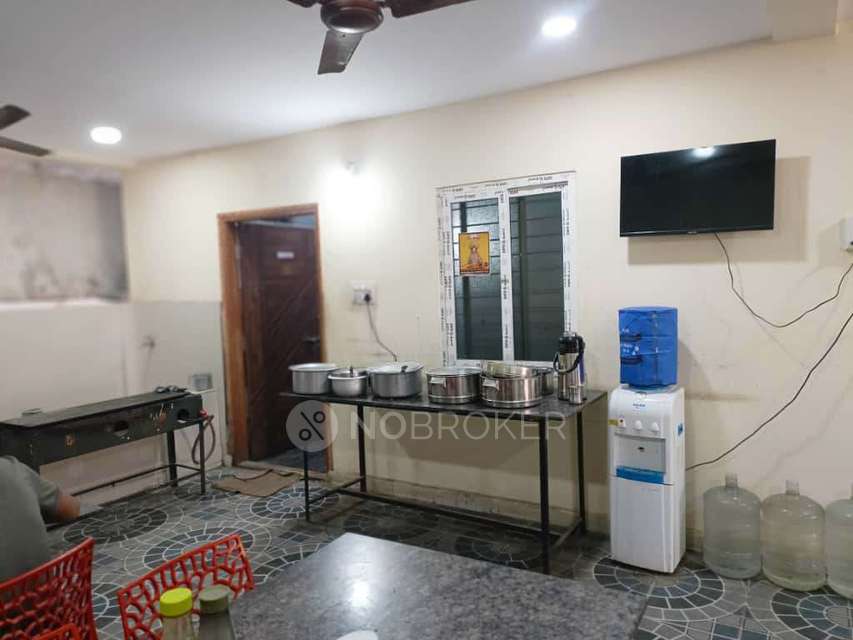 PG for Anyone in Hafeezpet