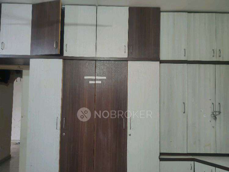 Single Room for Female In 1 BHK  In Sai Sadan C Building In  Aranyeshwar, 