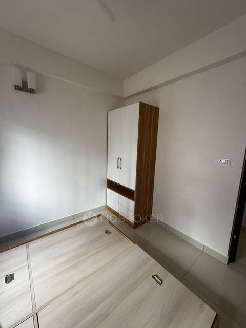 2 BHK Flat In Sowparnika Sunray For Sale  In Kambipura 