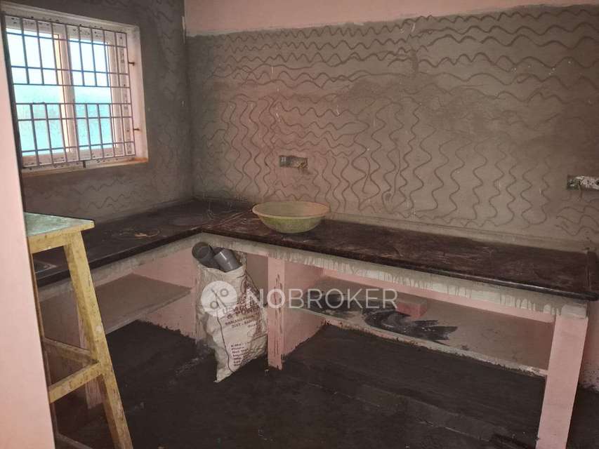 2 BHK House for Rent  In X3pv+c26, 4, Murugan Kovil Rd, Natham St, Sikkarayapuram, Tamil Nadu 600069, India