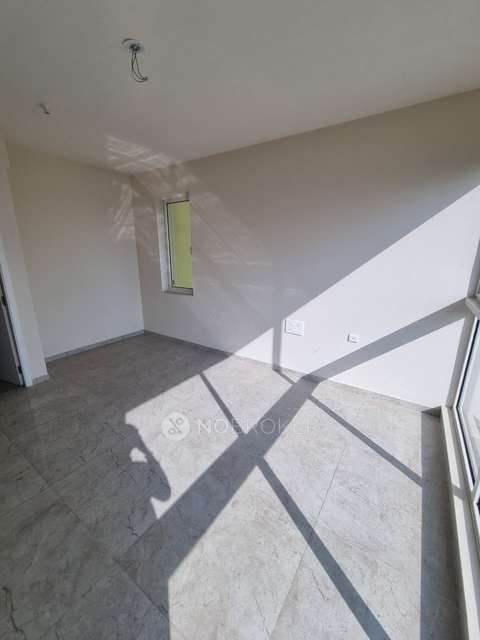 2 BHK Flat In Tata Serein For Sale  In  Thane West