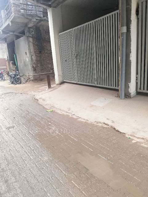 1 RK House for Rent  In  Sector 36