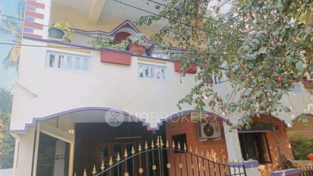 4+ BHK House For Sale  In Iit Colony 3rd Street