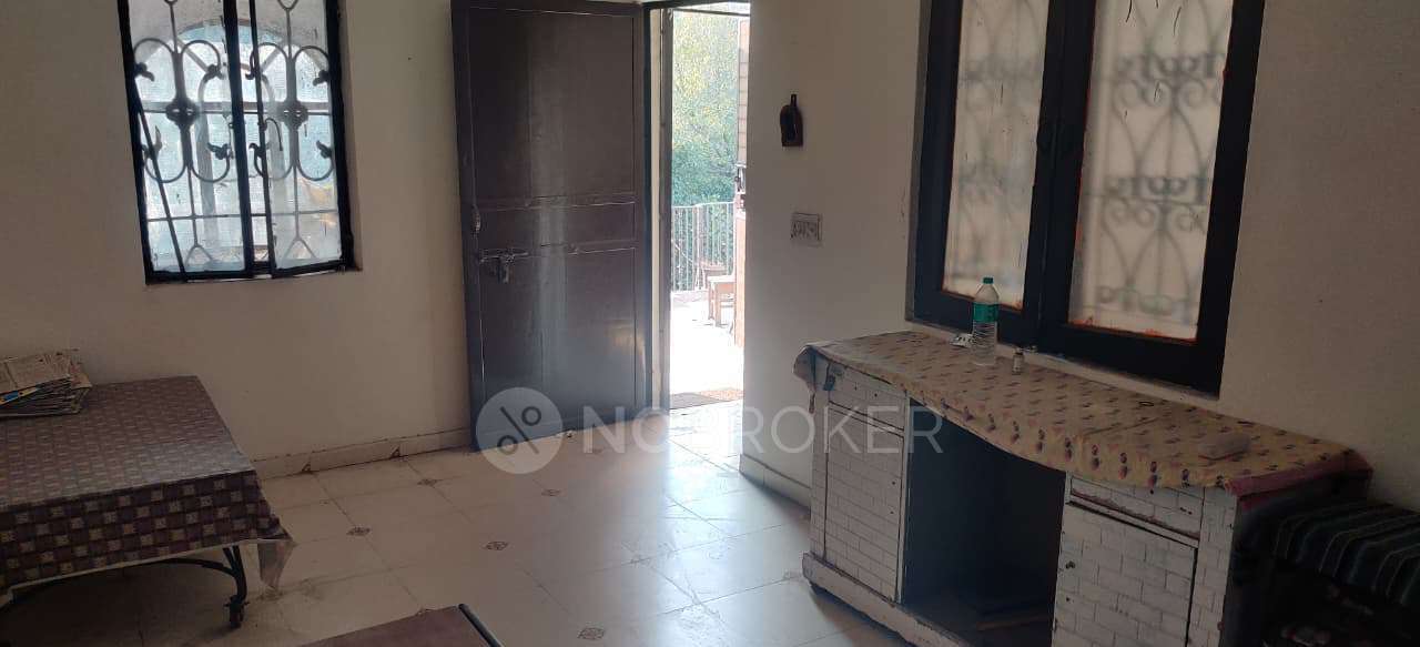 2 BHK Flat for Rent  In  Tagore Garden Extension